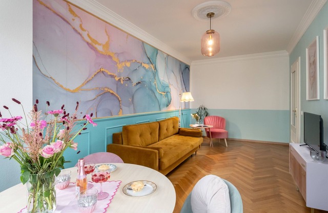 4 People - Designer Apartment