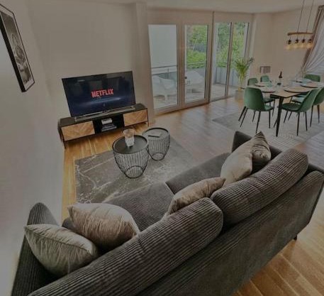 4-Zimmer-Apartment - Messe - Airport - Tiefgarage - 3-Schlafzimmer - Küche