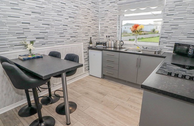 48 Gower Holiday Village