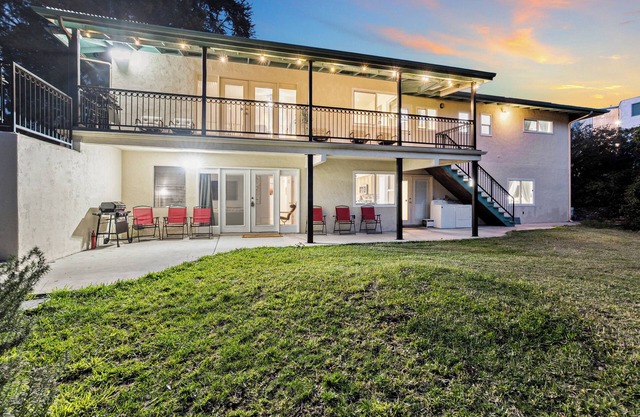 4BR/3Bth King Bed, Big Yard, Prime Area, Ranch