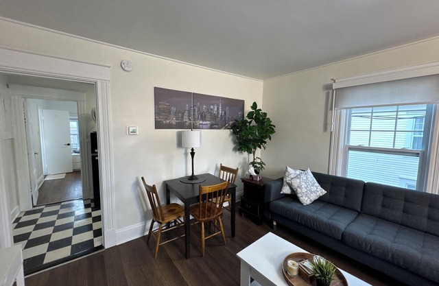 5 Apt. # 5 at 10 Summer Street Suites - Very Close to Acadia and in Town