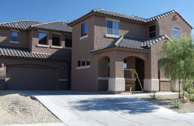 5 BDR 5 BATH home with 4 car garage