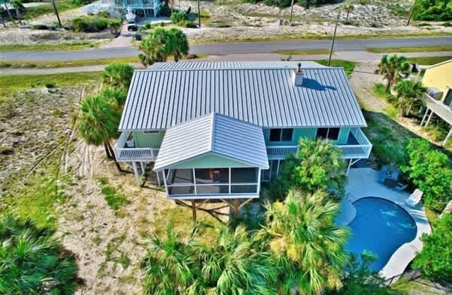 5 Bedroom. Heated Pool, Pet Friendly, 4 King SGI