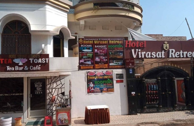 5 minutes to the JAY PRABHA MEDANTA HOSPITAL ! Family-sized room