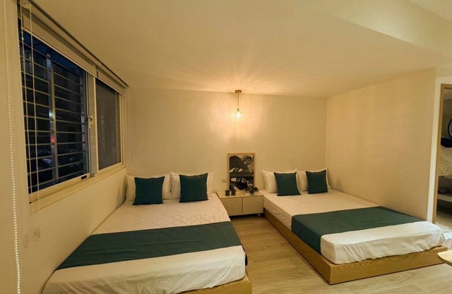 5 minutes to Ximen LongShan Temple Wanhouse RoomA