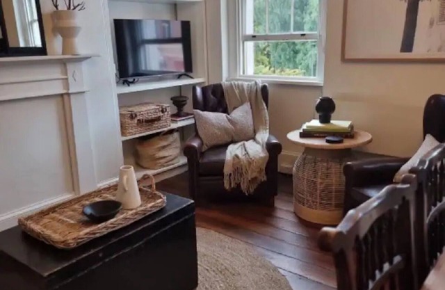 55 DAVEY Townhouse 2 Salamanca at your doorstep