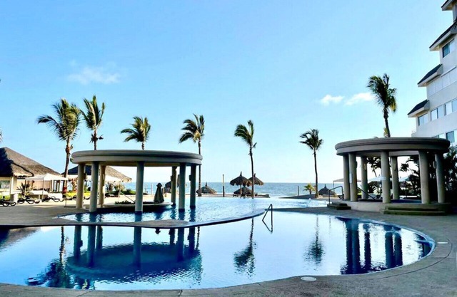 5tas del mar hermoso depa con vista al mar