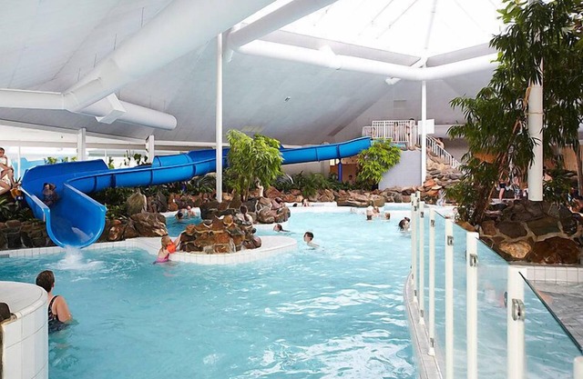 6 persoons VIP by Interhome