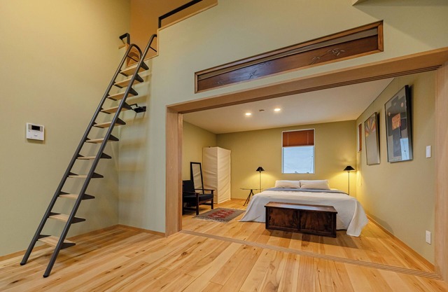 60m2 apartment with loft in central Tokyo, ideal for long stay digital nomads