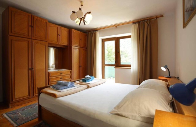 65 m² apartment with satellite TV, internet, balcony and terrace