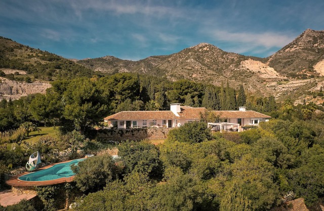 7,000 m² Luxurious Villa with Panoramic Sea Views, Multiple Gardens & Two Pools.