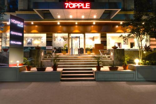 7 Apple Hotel - Viman Nagar Pune