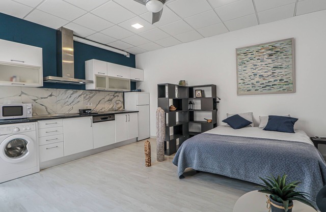 #8 Studio Urban with Solarium San Roque