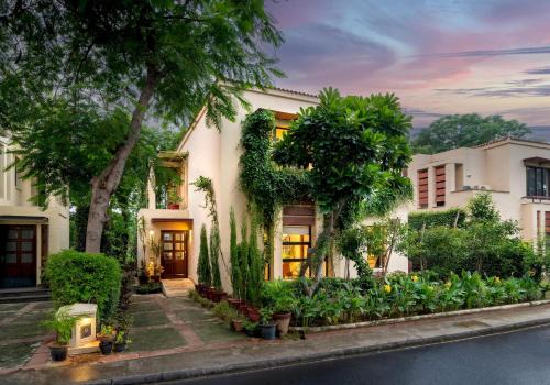 9 Forest Drive , Tarudhan