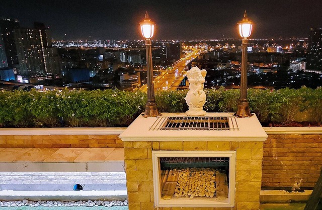 90% OFF! Luxurious Zenithar Penthouse Sukhumvit ENTIRE TOP FLOOR