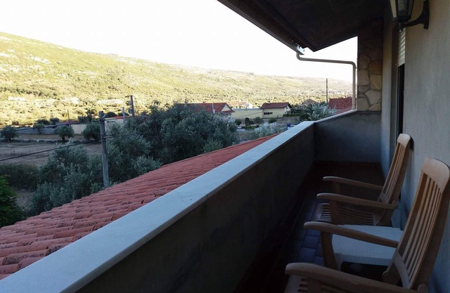 A casa da serra - local accommodation (serra daire and candeeiros natural park)