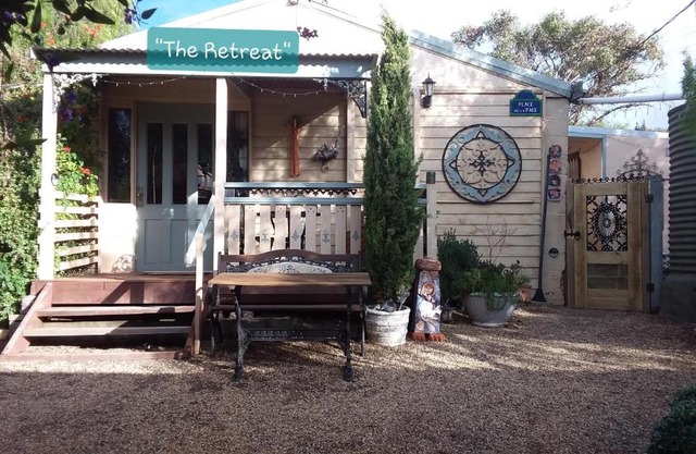 A La Folly The Retreat