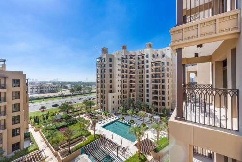 A Living One 1BR Apartment At Asayel 3, Madinat Jumeirah