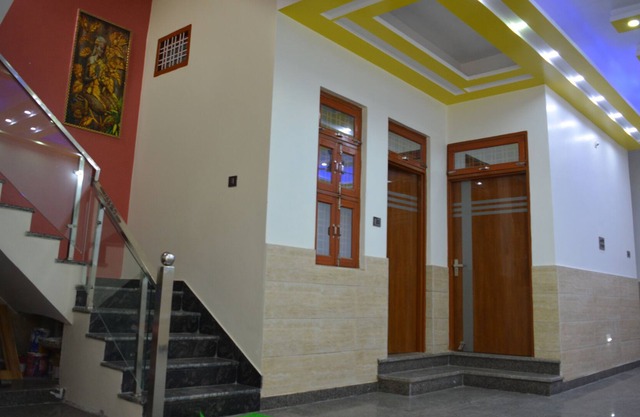 A luxury home in Delhi for family & couples