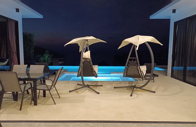 A luxury, modern and stylish sea view villa - 400 meters to the beach