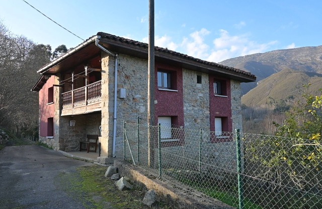 A Retreat in Nature - Sea and Mountain, Llanes.