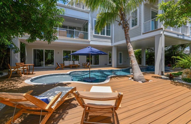 A Shore Thing – AMI Waterfront Home: Pool, Spa, Rooftop, Deck & Dock by Bean Point