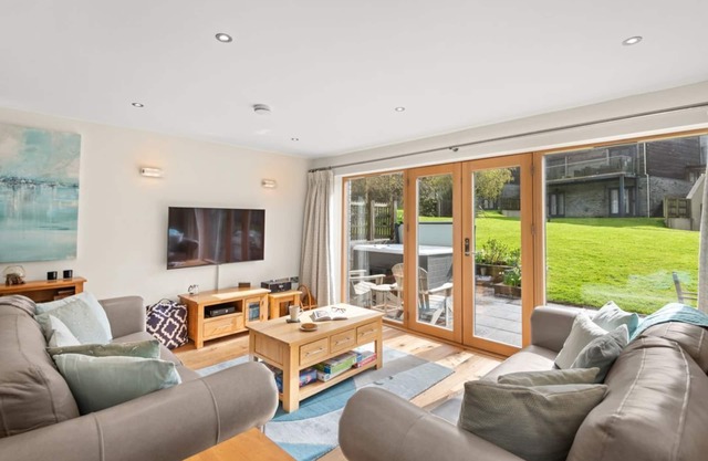 A simply beautiful light and airy south facing property equipped to five star standard, providing sp