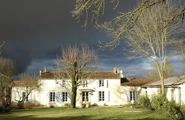 A Winter's Paradise.the perfect home for a Christmas Family reunion.