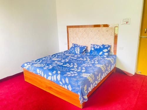 Aashram guest house &Restotent