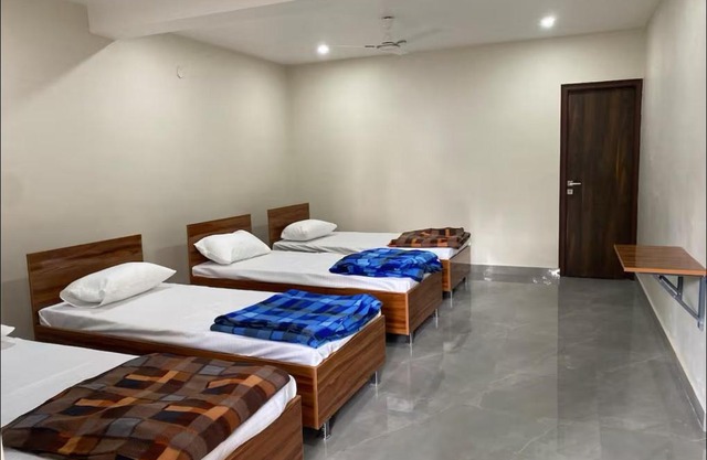 Aashrey-The Dorm Room