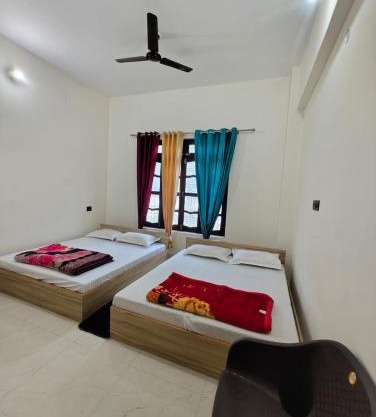 Abhishek Guest House