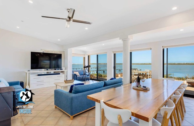 Absolute Water Frontage w/Boat Ramp