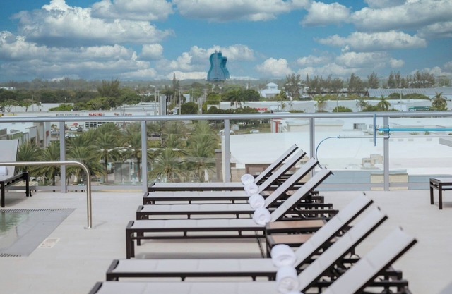 AC Hotel by Marriott Fort Lauderdale Airport