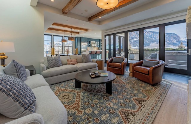 Academy Place | Glacier Lily Penthouse