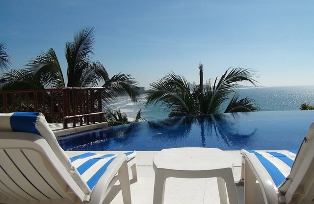 Acapulco Diamond Point, Spectacular View