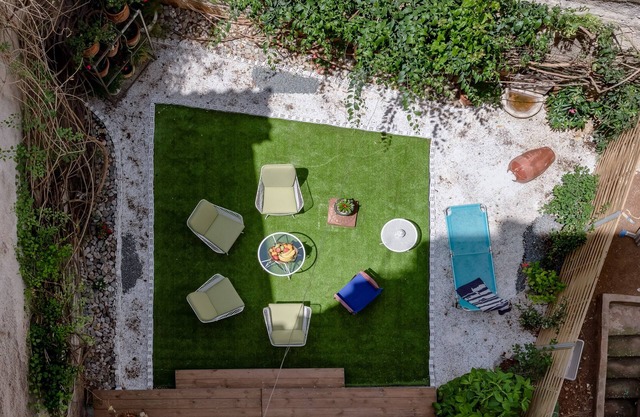 Acropolis Koukaki Luxury Loft with private garden