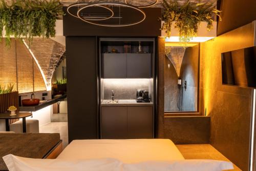 Adalina Luxury Suite