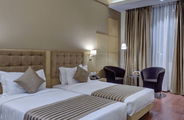 Adhunik Hotel Neemrana