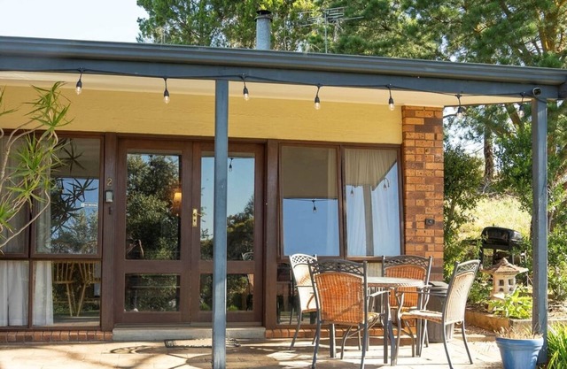 Adorable Lodge 2 Blickinstal Retreat