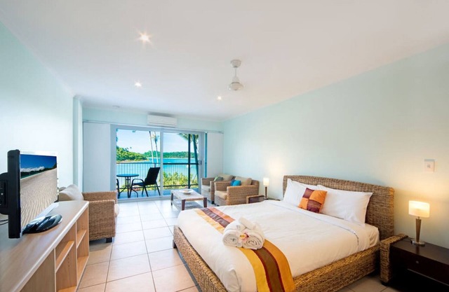 Adults only sea view unit