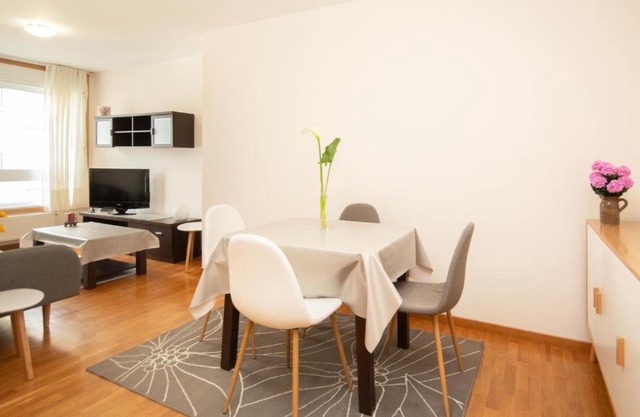 AG Piso Xazmíns Carballo