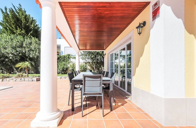 Agréable Villa Région Lisbonne Avec Piscine Privé Proche Golf et Plages