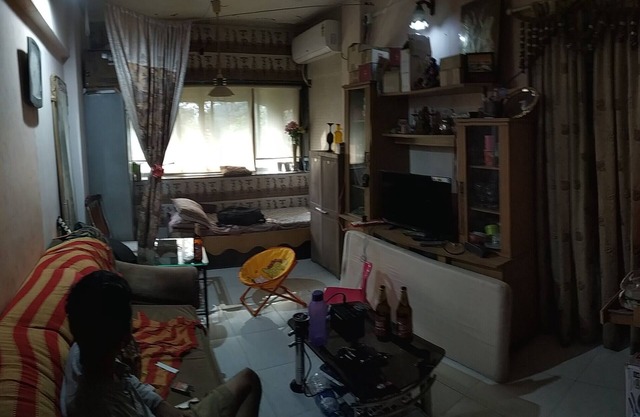 Air conditioned, fully furnished 1RK, ideal for 2-3 persons.