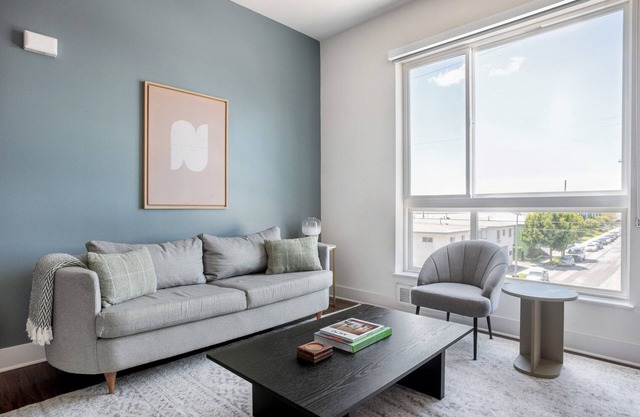 Airy Culver City 1BR w/Gym & Clubhouse, nr 405, by Blueground