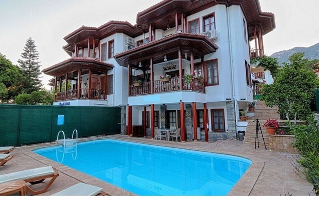Akyaka Azmakta 4+1 lüks villa