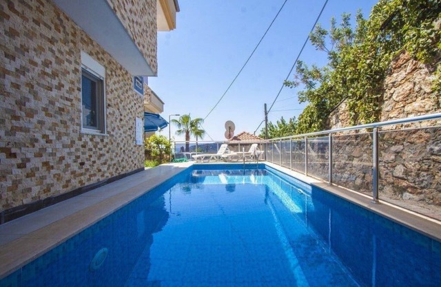 Alanya Independent Pool Villa - 4 Beds 4 Baths Sea & City View 1.5 km to Beach