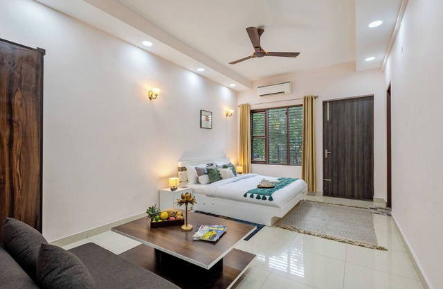 Alaya Stays 5 BHK Pet friendly with pvt pool - Ashirwad Farms