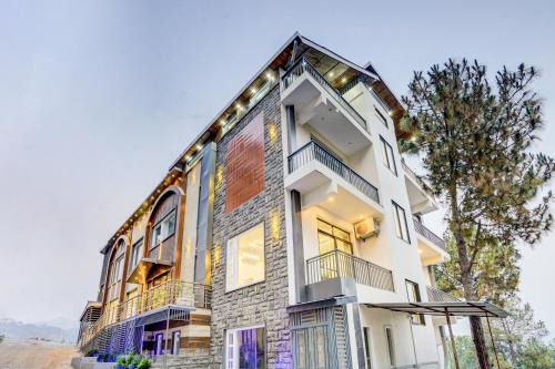 Alaya Stays Serene Woods Retreat With Lift & Restaurant Amid Nature