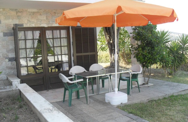 Alcobaça near Nazaré and S Martinho do Porto - Apart 2 to 4 Pax floor 0