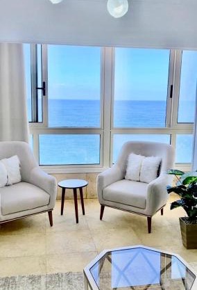 ALEX HOMES - Stanley Cozy Apartments with Direct Sea View